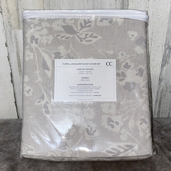 0728 Concierge Collection Gray Floral Jacquard Duvet Cover Set - Picture 4 of 5